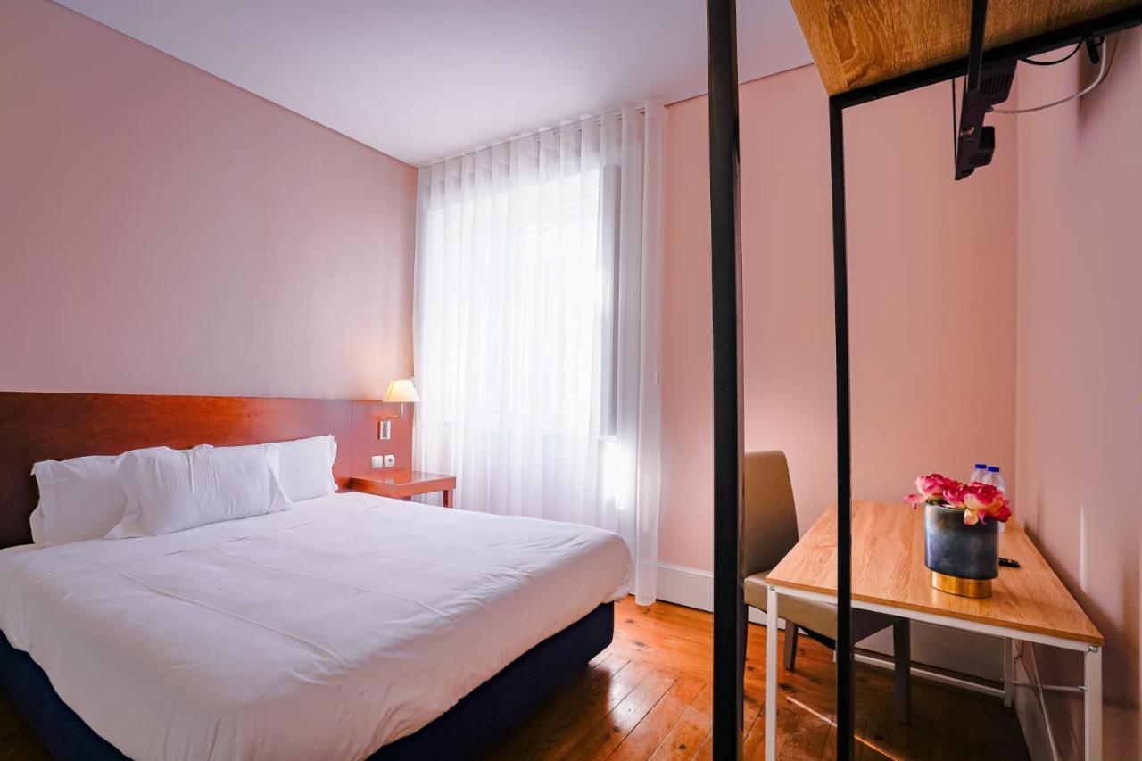 Duque D'avila 2 Guest house 3*